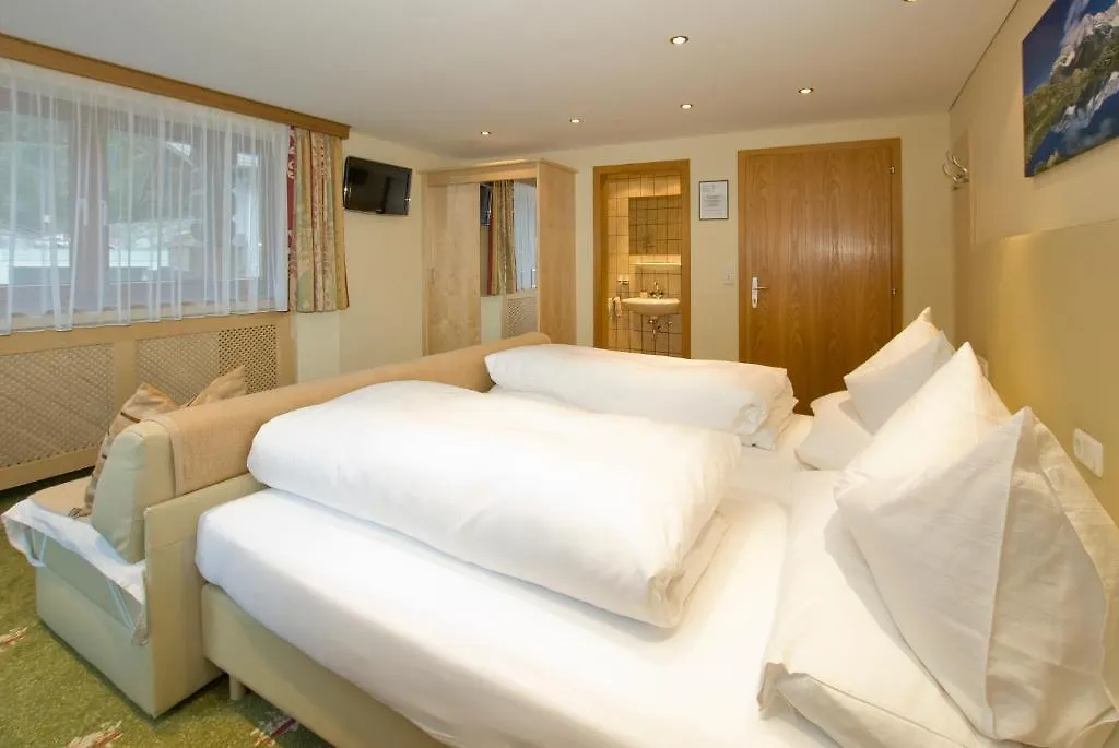 Gastehaus Wolfgang Guest House Soelden